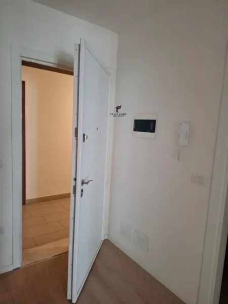 Tirane, shitet apartament 2+1 Kati 5, 103 m² 176.000 € (FUSHA E AVIACIONIT)
