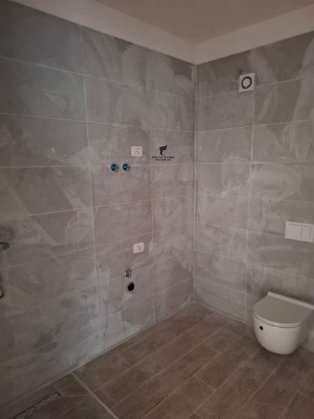 Tirane, shitet apartament 2+1 Kati 5, 103 m² 176.000 € (FUSHA E AVIACIONIT)