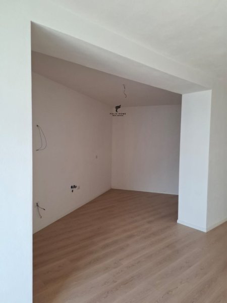 Tirane, shitet apartament 2+1 Kati 5, 103 m² 176.000 € (FUSHA E AVIACIONIT)