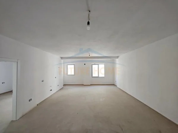 Durres, shitet apartament 1+1+Ballkon Kati 2, 71 m² 99.540 € 