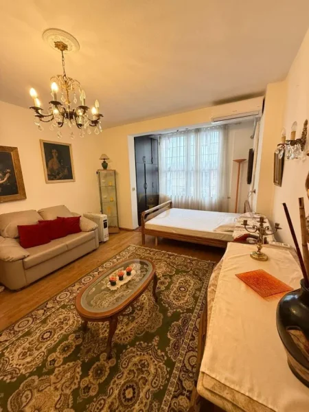 Tirane, jepet me qera apartament 2+1 Kati 2, 84 m² 700 € 