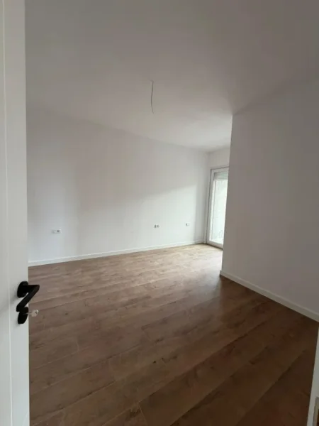 Tirane, shitet apartament 3+1 , 135 m² 338.800 € (Pazari i Ri)