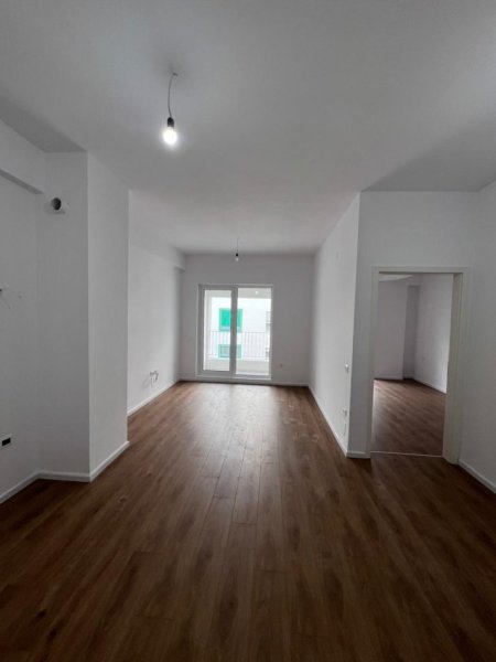 Tirane, shitet apartament 1+1+Aneks+Ballkon Kati 6, 62 m² 110.000 € (rruga ali demi)