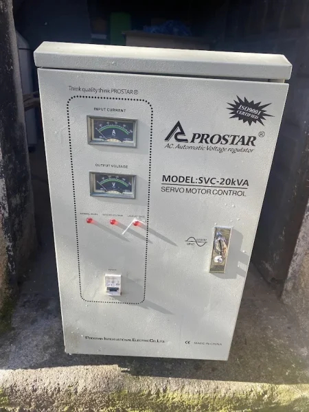 Kurbin, shes aksesore Stabilizer Automatik Tensioni Sako 20KVA.