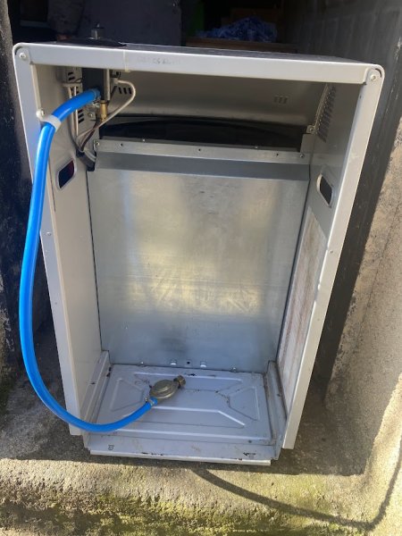 Kurbin, shes Sobe | Furre Shitet sobë gazi per NGROHJE ♦50 EURO♦