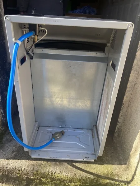 Kurbin, shes Sobe | Furre Shitet sobë gazi per NGROHJE ♦50 EURO♦