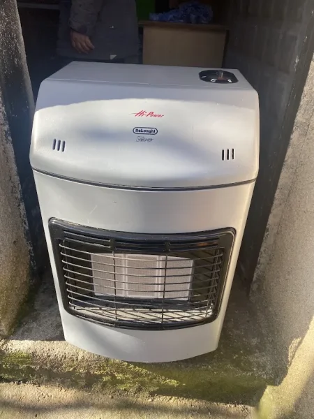 Kurbin, shes Sobe | Furre Shitet sobë gazi per NGROHJE ♦50 EURO♦