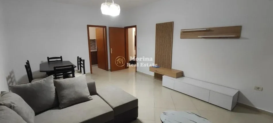 Tirane, jepet me qera apartament 2+1 Kati 3, 94 m² 600 € (Don Bosko)
