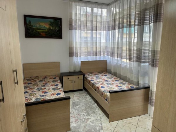 Tirane, jepet me qera apartament 2+1 Kati 3, 100 m² 520 € (Astir)