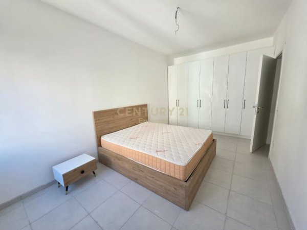 Tirane, shitet apartament 2+1 Kati 5, 105 m² 180.000 € (Kodra e Diellit)
