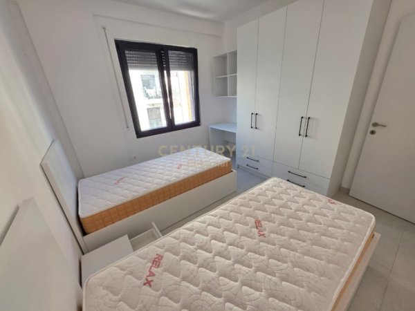 Tirane, shitet apartament 2+1 Kati 5, 105 m² 180.000 € (Kodra e Diellit)
