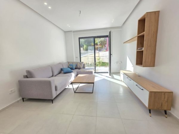 Tirane, shitet apartament 1+1 Kati 1, 81 m² 135.000 € (Kodra e Diellit)