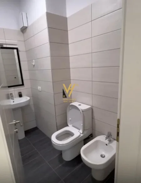 Tirane, shitet apartament 2+1+Ballkon Kati 7, 107 m² 180.000 € (ASTIR)