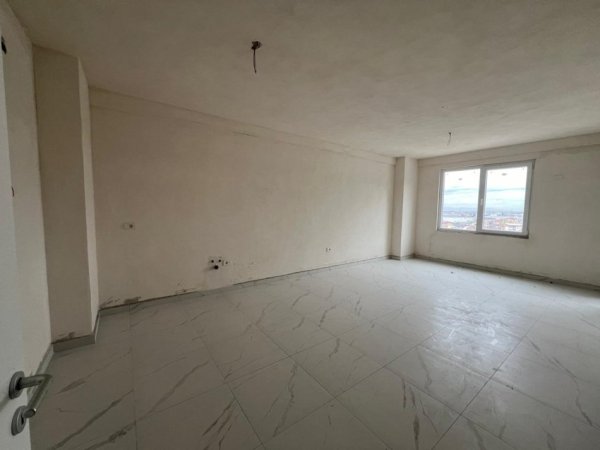 Tirane, shitet apartament 2+1+Ballkon Kati 8, 97 m² 87.500 € (KAMEZ)