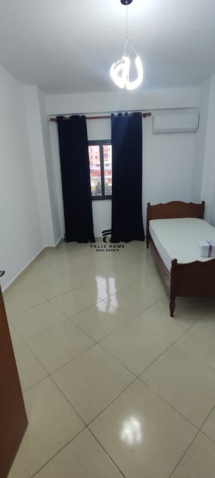 Tirane, jepet me qera apartament 2+1 Kati 4, 94 m² 600 € (DON BOSKO)