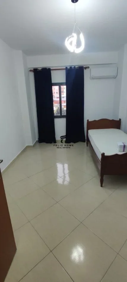 Tirane, jepet me qera apartament 2+1 Kati 4, 94 m² 600 € (DON BOSKO)