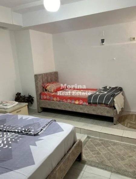Shqiperi, jepet me qera apartament 1+1 Kati 1, 70 m² 420 € (Pazari i Ri)