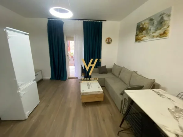 Tirane, shitet apartament 1+1+Ballkon Kati 2, 59 m² 180.000 € (KOMUNA E PARISIT)