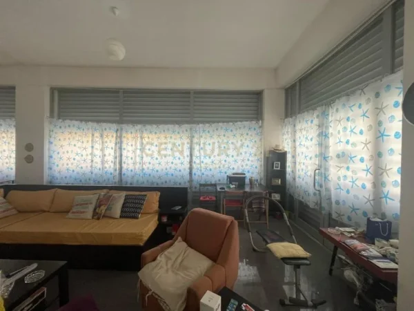 Durres, jepet me qera hotel Kati 9, 3.000 m² 12.000 € (Durres)