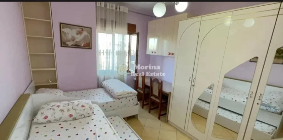 Tirane, jepet me qera apartament 2+1 Kati 12, 110 m² 850 € (9 Katshet)