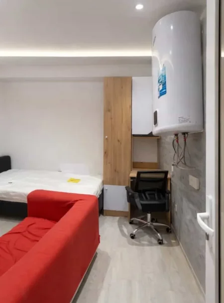 Tirane, jepet me qera apartament 3+1 Kati 5, 97 m² 980 € (Rruga e Kavajes)