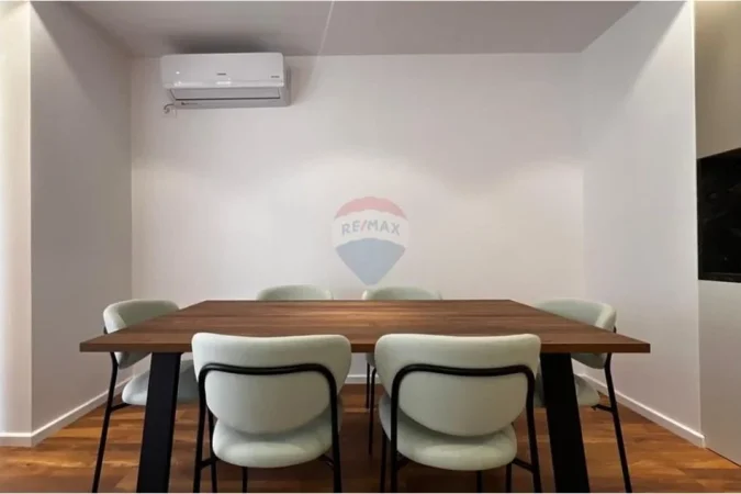 Tirane, jepet me qera apartament 1+1 Kati 3, 80 m² 550 € (Xibraku)