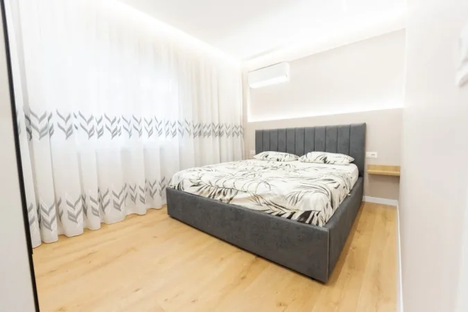 Tirane, jepet me qera apartament 1+1+Ballkon Kati 4, 48 m² 800 € 