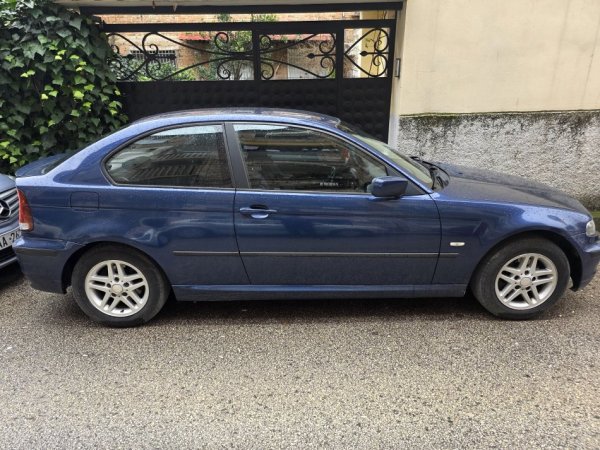 Tirane, shes makine Bmw Nafte, blu manuale Kondicioner 488.000 km 1.500 €