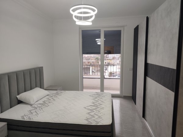 Shkoder, shitet apartament 2+1+Ballkon Kati 2, 160.000 € 