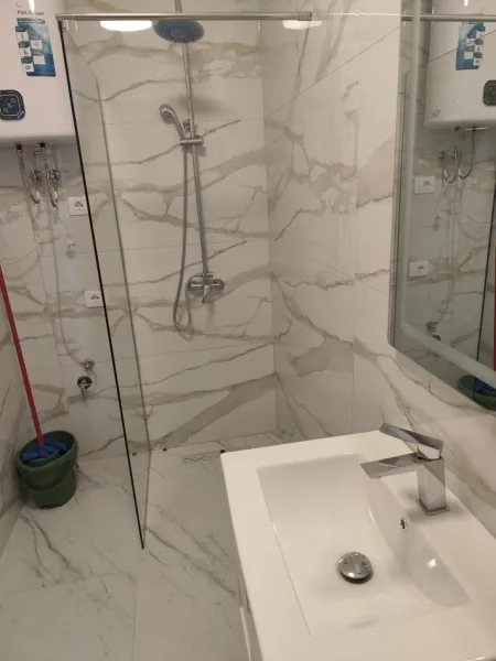 Shkoder, shitet apartament 2+1+Ballkon Kati 2, 160.000 € 