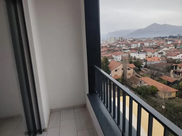 Shkoder, shitet apartament 3+1+Ballkon Kati 6, 1.354 m² 