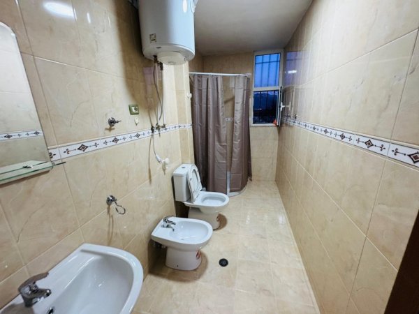 Shqiperi, shitet 2+1+Ballkon Kati 2, 77 m² 85.000 € 