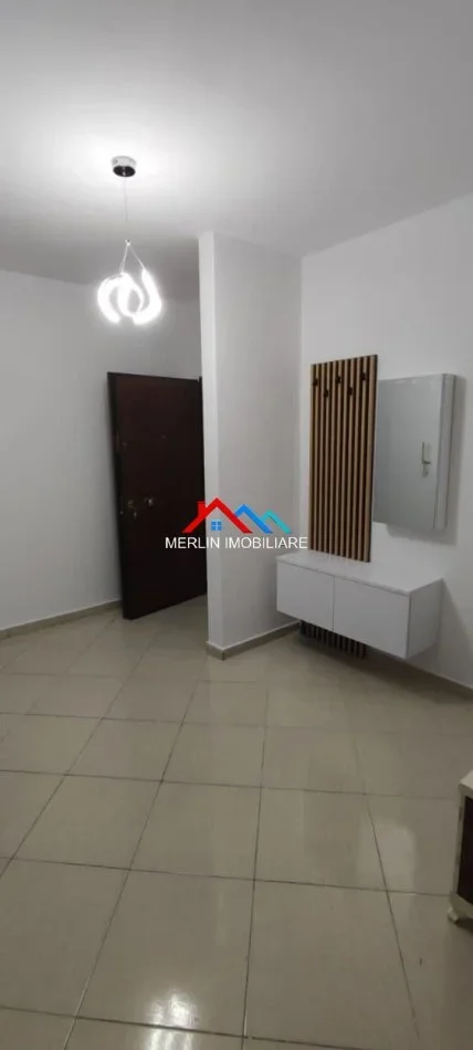 Tirane, jepet me qera apartament 2+1+Ballkon Kati 3, 95 m² 621 € (DON BOSKO)