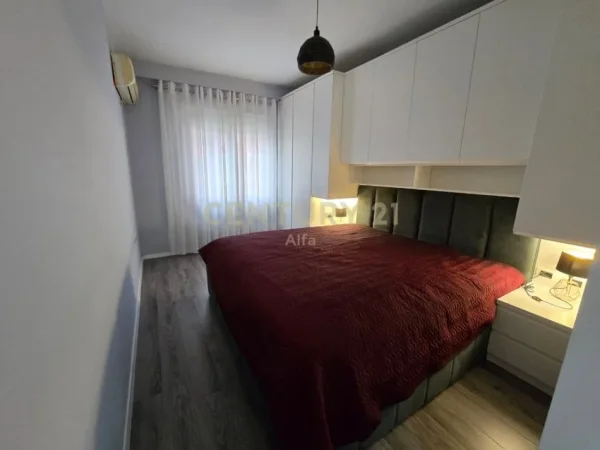 Tirane, jepet me qera apartament 2+1 Kati 1, 110 m² 600 € (Misto Mame)