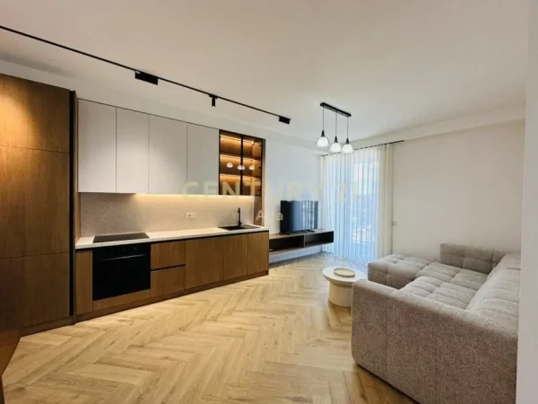 Tirane, jepet me qera apartament 2+1 Kati 9, 104 m² 1.200 € (Golden Tower Residence)