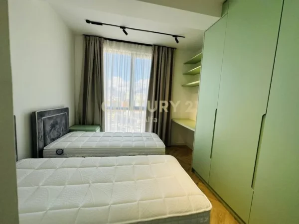Tirane, jepet me qera apartament 2+1 Kati 9, 104 m² 1.200 € (Golden Tower Residence)
