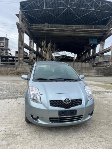 Elbasan, shes makine Toyota automat Nafte, 182.000 km 4.000 €