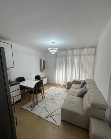Tirane, jepet me qera apartament 2+1 Kati 4, 75 m² 600 € (DON BOSKO)