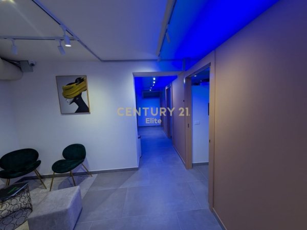 Tirane, shes ambjent biznesi Kati 0, 155 m² 550.000 € (Vasil Shanto)