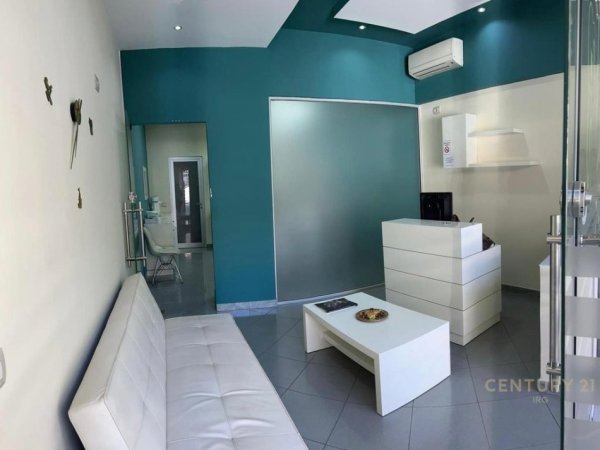 Tirane, shes ambjent biznesi Kati 1, 41 m² 125.000 € (Ali Demi)