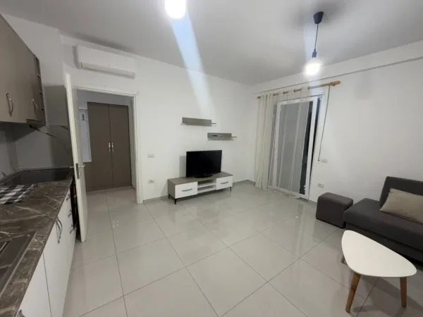 Tirane, jepet me qera apartament 2+1+Ballkon Kati 3, 100 m² 500 € (Astir Vila L2 Apartament 2+1+Post Parkimi Per Qera I Mobiluar)