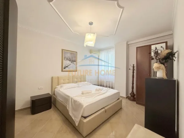 Tirane, jepet me qera apartament 2+1 Kati 4, 100 m² 800 € (BULEVARDI GJERGJ FISHTA)