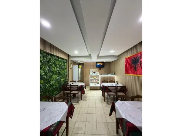 Tirane, shitet dyqan Kati 1, 32 m² 130.000 € (Rruga Dritan Hoxha)