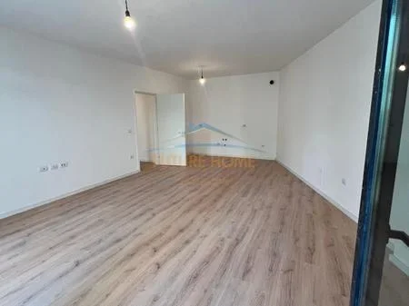Tirane, shitet apartament 2+1 Kati 1, 130 m² 279.500 € (KOPSHTI ZOOLOGJIK)
