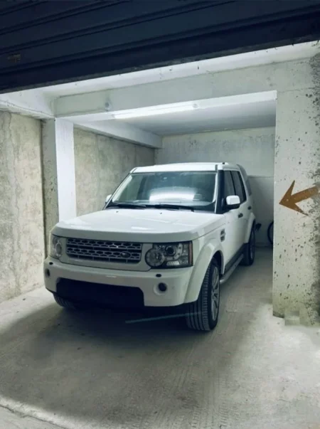 Tirane, shes apartament 2+1+Ballkon , 240.000 m² 240.000 € (Pazar i Ri)