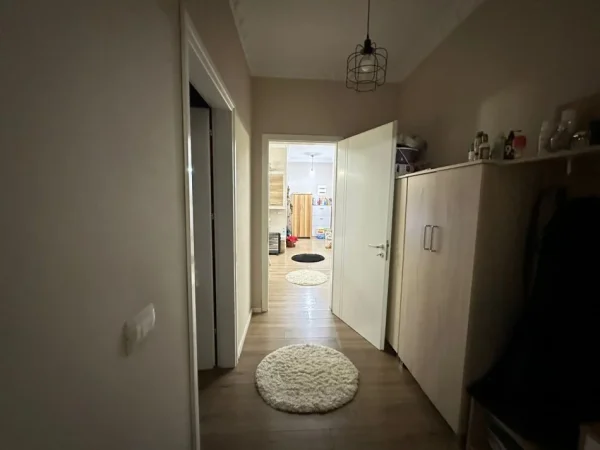 Tirane, shitet apartament pranë Pazarit të Ri, 2+1 Kati 6, 110 m² , 320.000 Euro