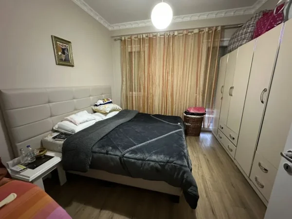 Tirane, shitet apartament pranë Pazarit të Ri, 2+1 Kati 6, 110 m² , 320.000 Euro