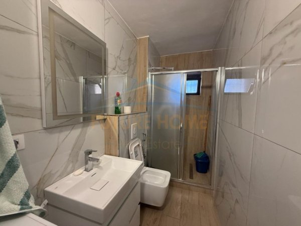 Tirane, jepet me qera apartament Kati 3, 75 m² 850 €