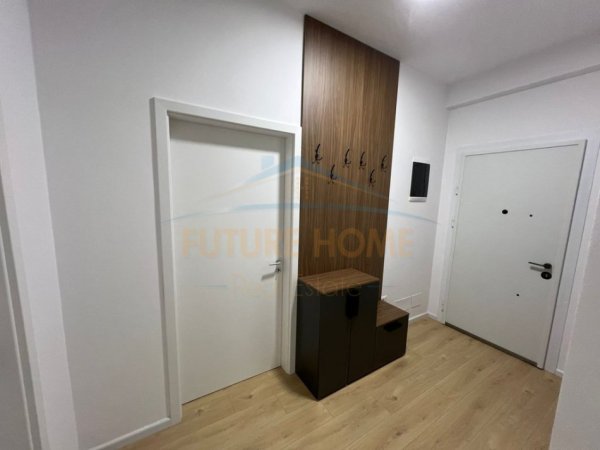 Tirane, jepet me qera Vile Kati 0, 258 m² 1.500 € 