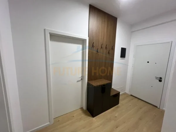 Tirane, jepet me qera Vile Kati 0, 258 m² 1.500 € 